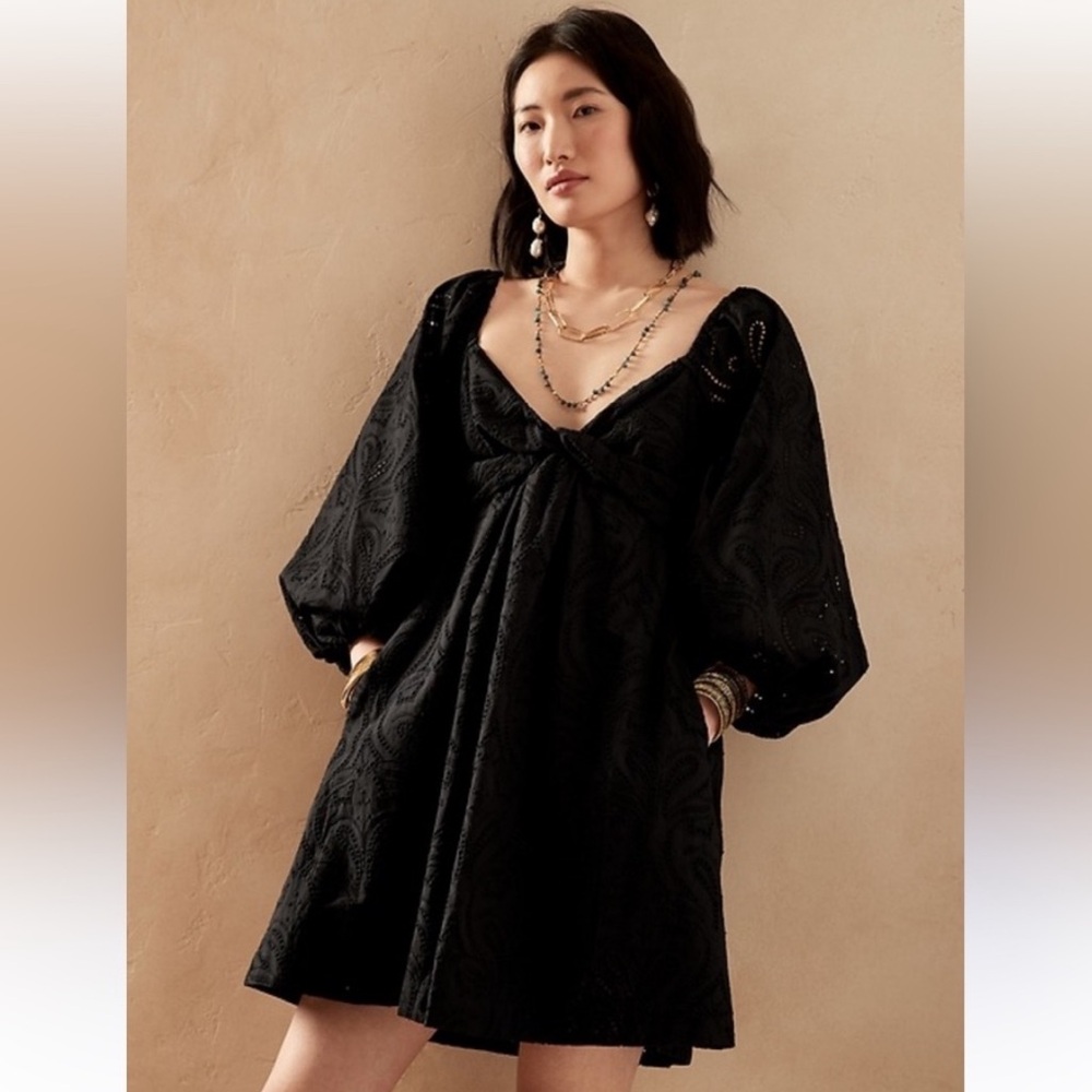 Banana Republic Eyelet Twist Mini Dress MT Med Tall Black Puff Sleeve Babydoll